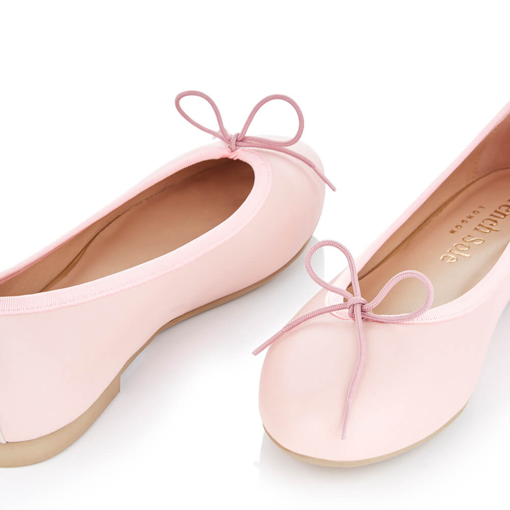 Rose on sale pink flats