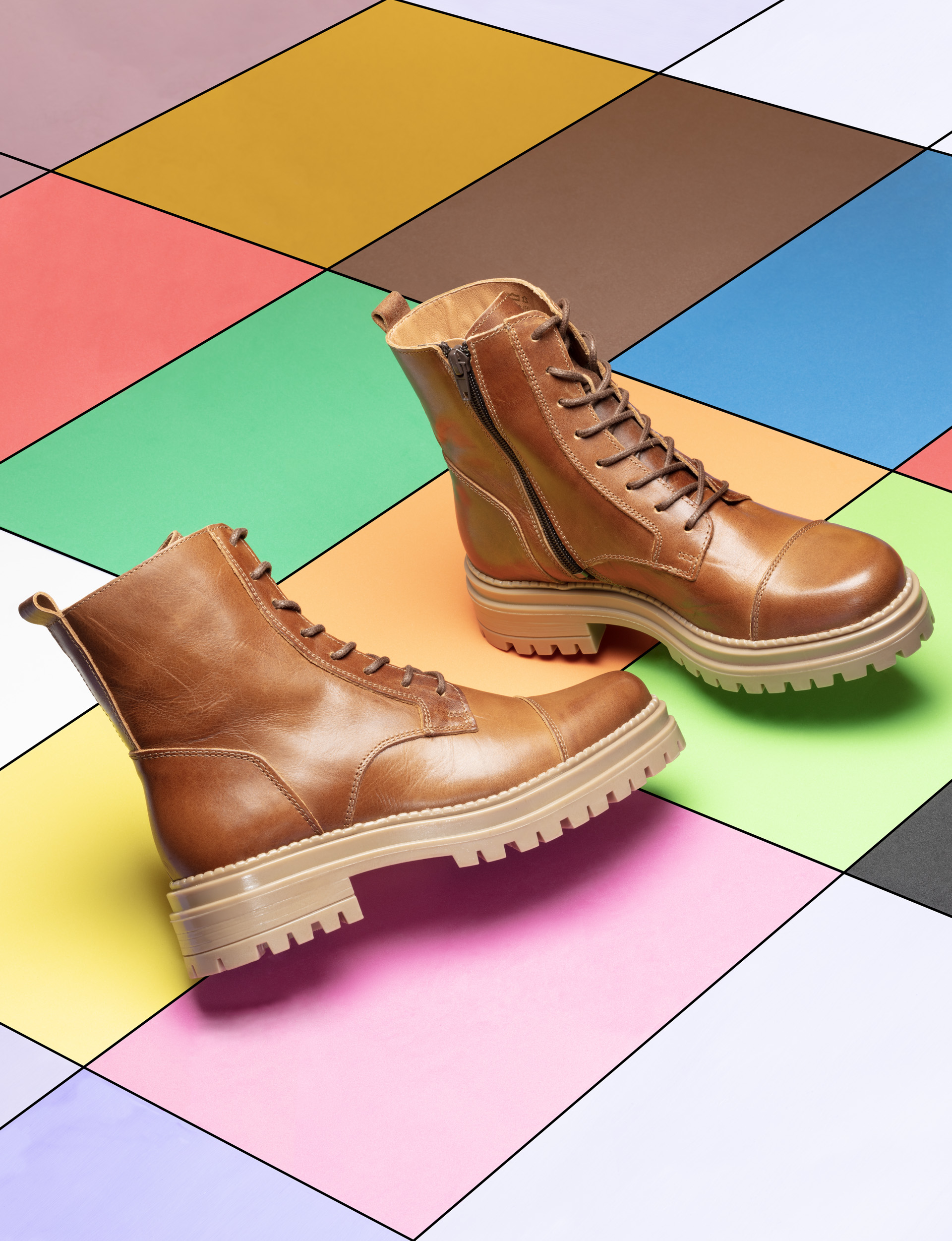 Tan chunky deals boots